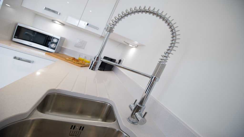 Tailored Stays De Havilland House Kitchen serviced apartment Cambridge